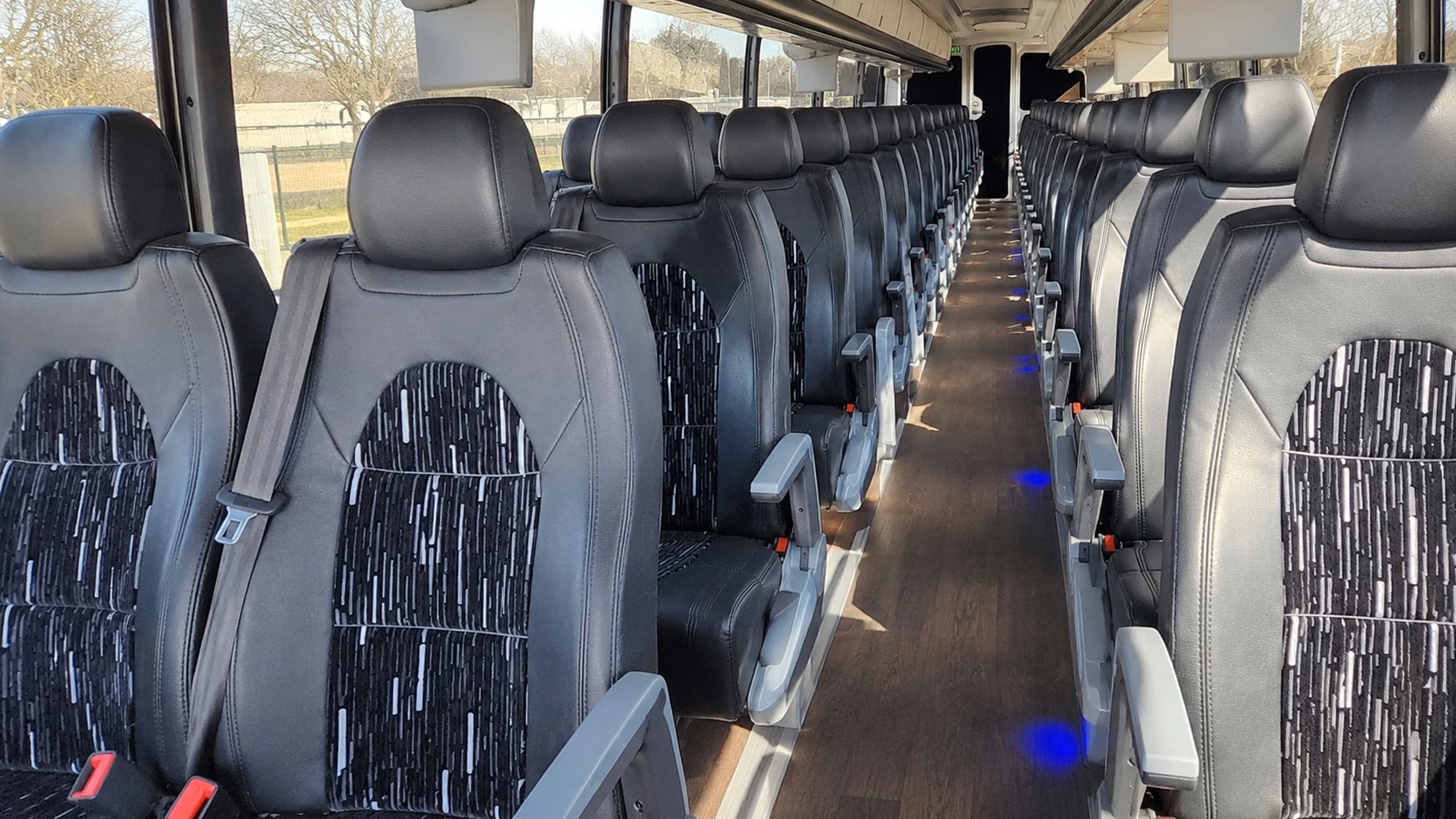 dod compliant charter bus options for portland military events and ceremonies