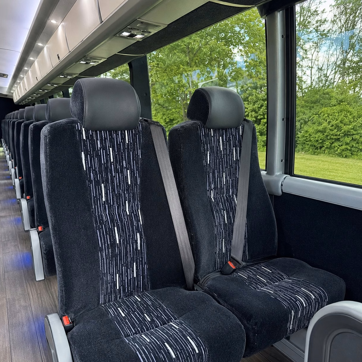 how where and when you re traveling affects portland charter bus rental rates