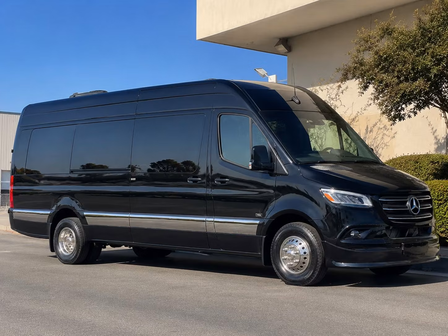 portland wedding shuttle services transportation